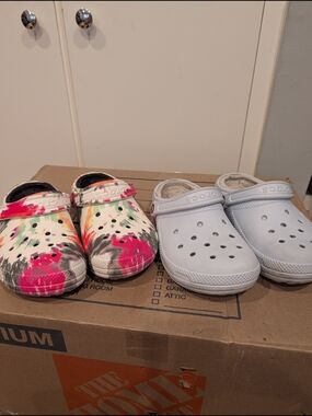 CROCS Kids Tie-Dye Pink & Light Blue Slip-On Clogs